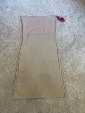 Hide & Sleek Strapless Full Slip